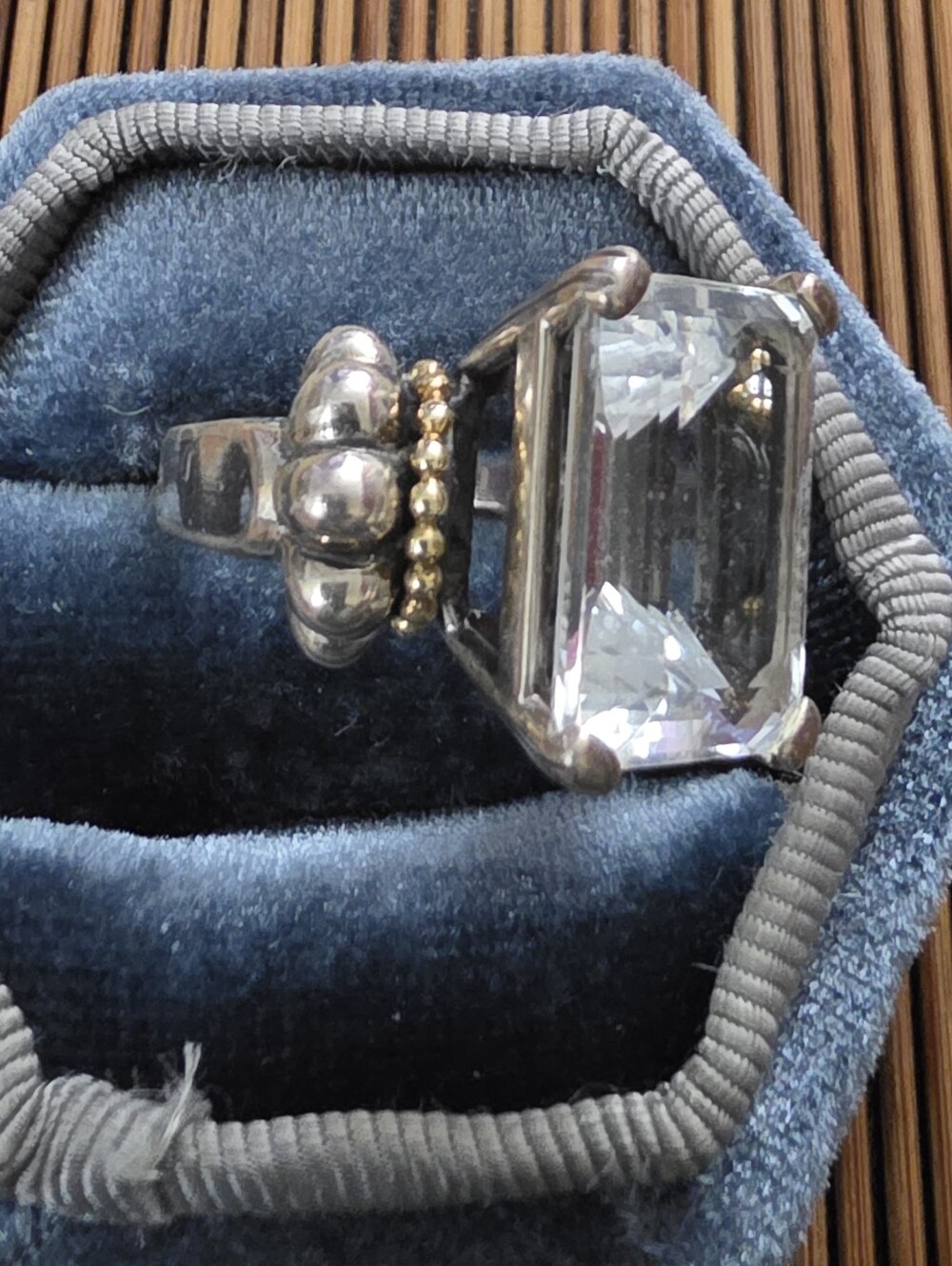 925,18k Lagos Topaz Ring - Picture 4 of 13